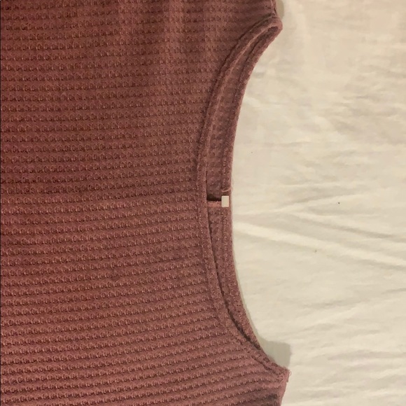 Large long sleeve sweater. Only worn once - Picture 4 of 5